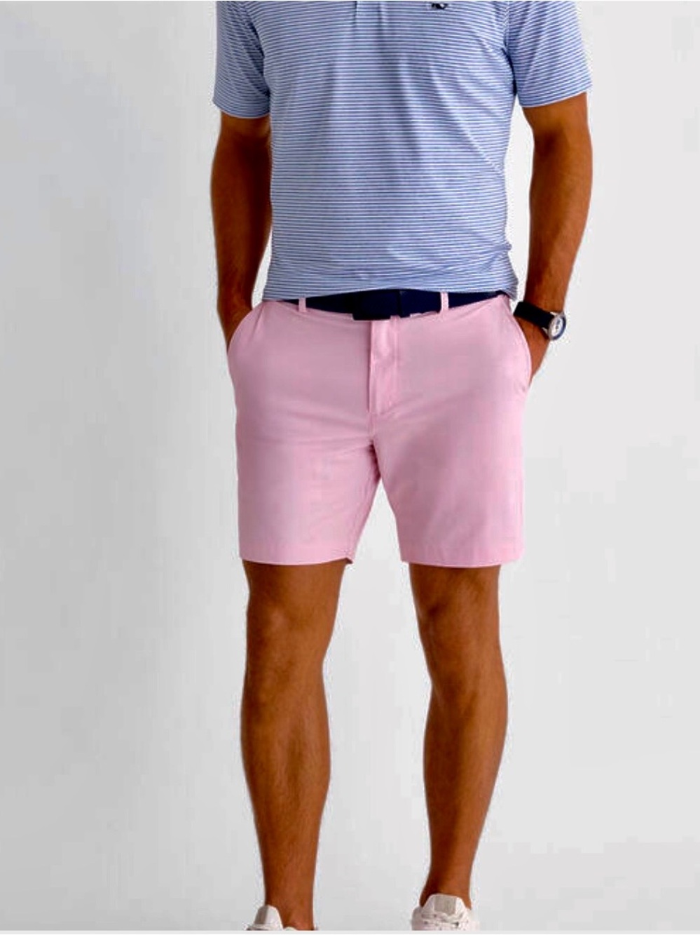 Vineyard Vines men Pink Flat-Front Chino Shorts. Great condition. Size 40